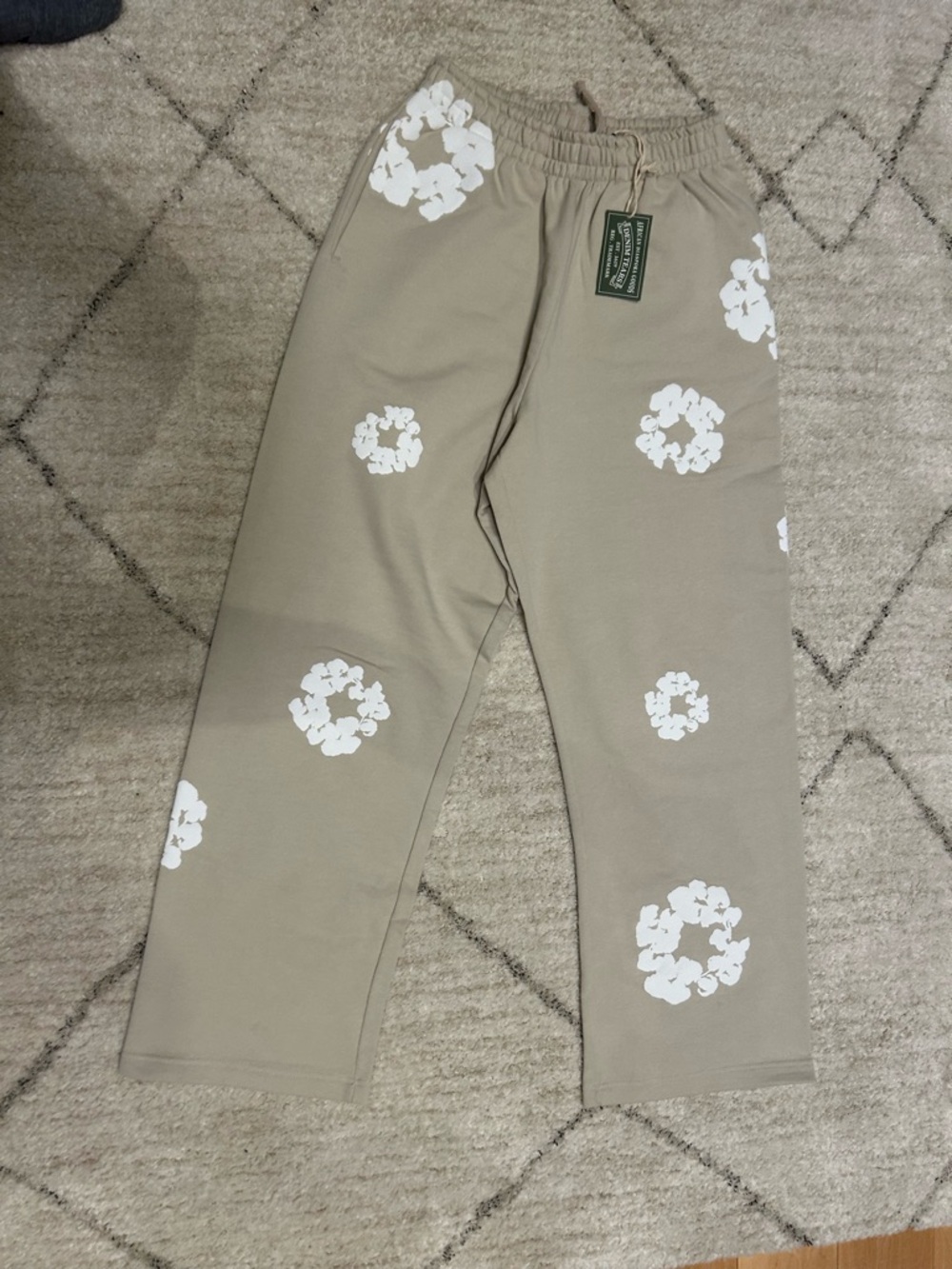 Brand New With Tags Mens Denim Tears open cuff sweatpants, size XS